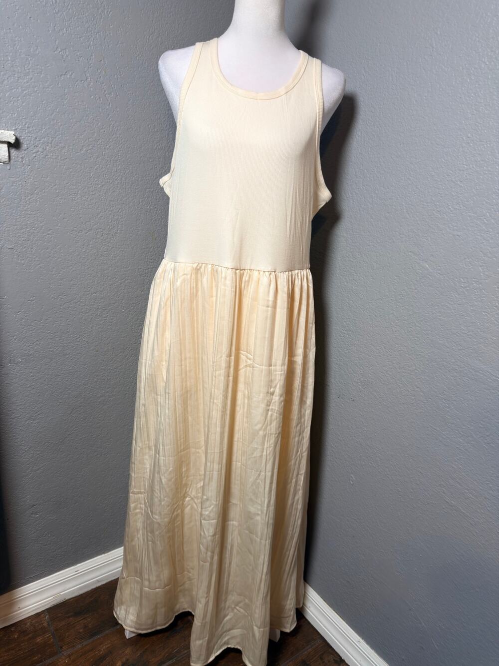 DKNY Cream Sleeveless Rib Knit Mixed Media Maxi Dress Size Large NWT